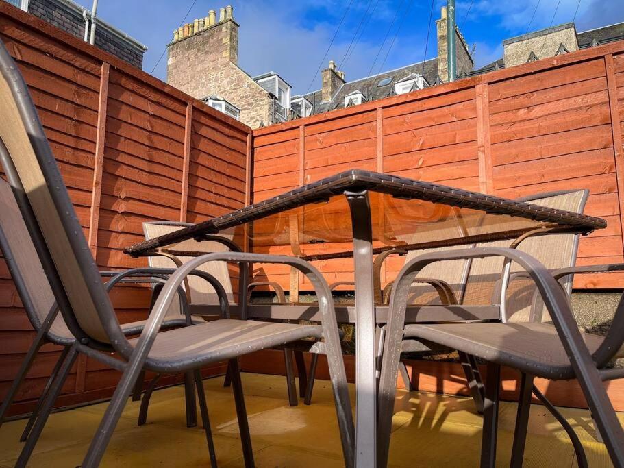 The Nook Crieff - Central 2-Bed With Garden :) Exterior foto